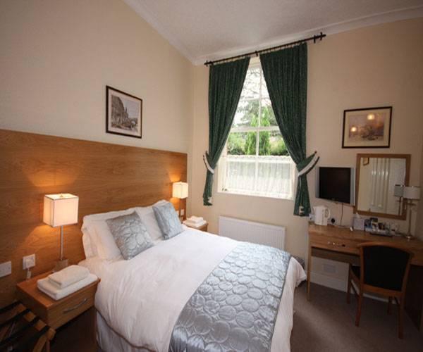 Cliff Lawn Hotel Leeds  Eksteriør bilde