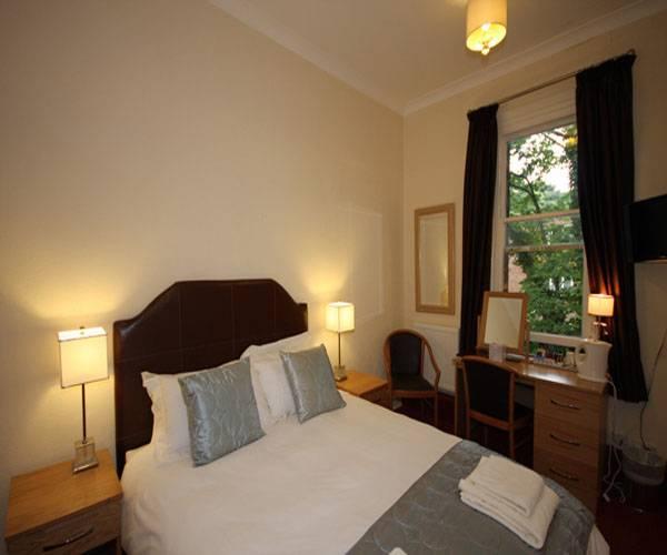Cliff Lawn Hotel Leeds  Eksteriør bilde